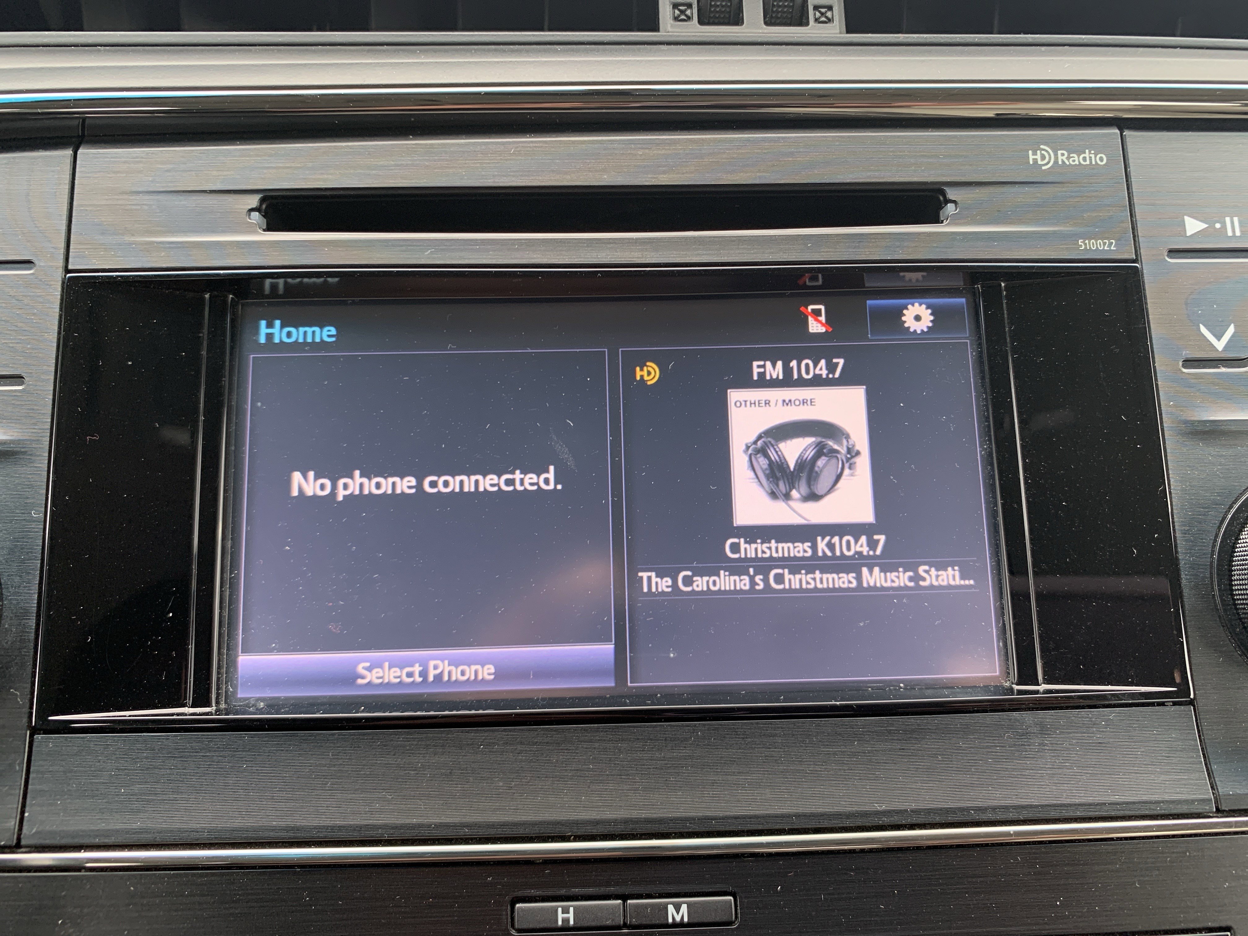 Used 2015 Toyota Avalon XLE image 24