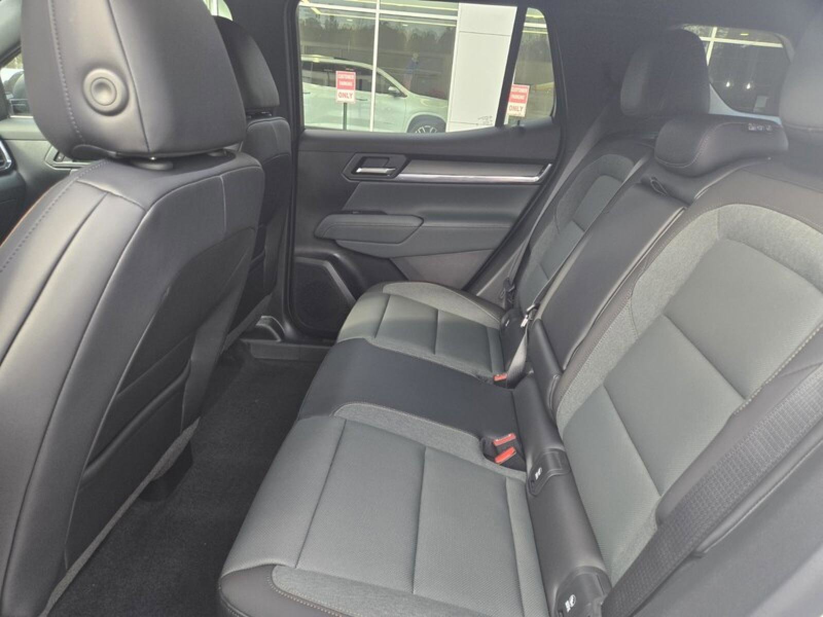 New 2026 GMC Terrain AT4 w/ Convenience Package III AWD/4WD image 27
