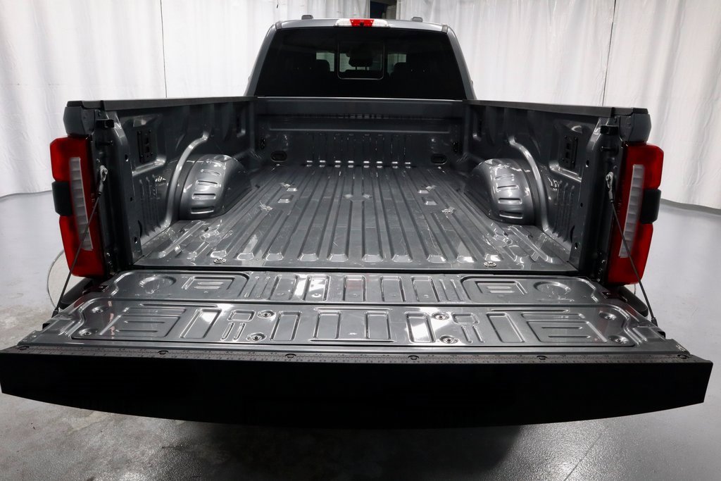Certified 2024 Ford F250 Lariat w/ Chrome Package image 16