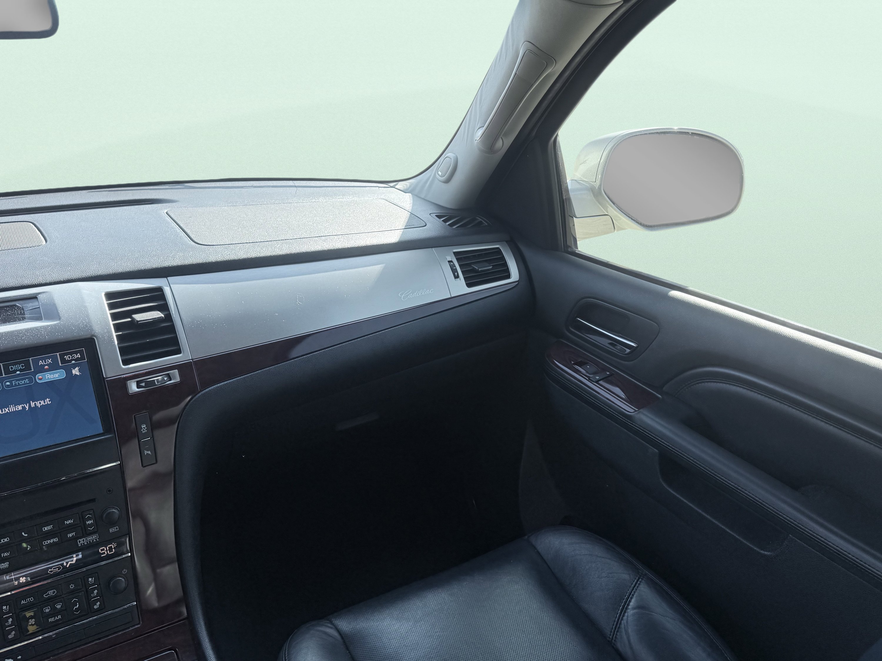 Used 2012 Cadillac Escalade Luxury RWD image 54