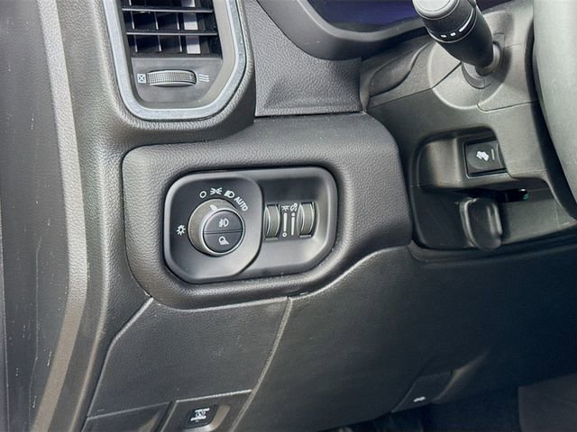 Used 2024 RAM 2500 Laramie image 10