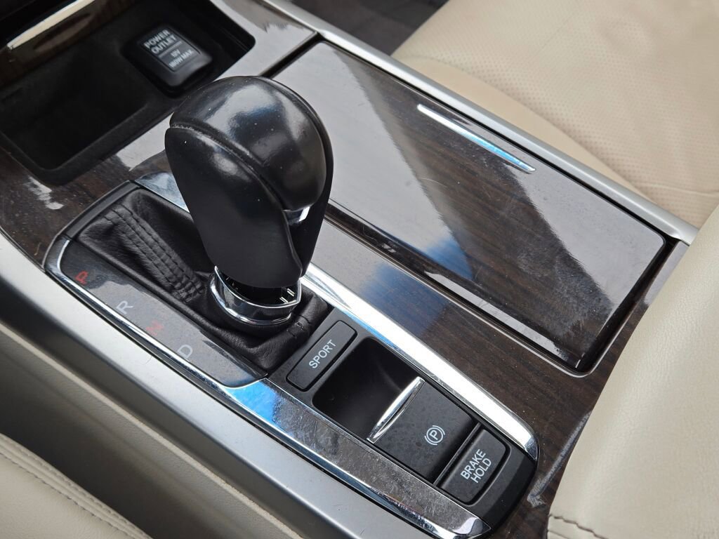 Used 2014 Acura RLX w/ Technology Package image 28