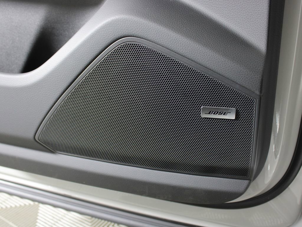 Used 2026 Porsche Cayenne Coupe image 16