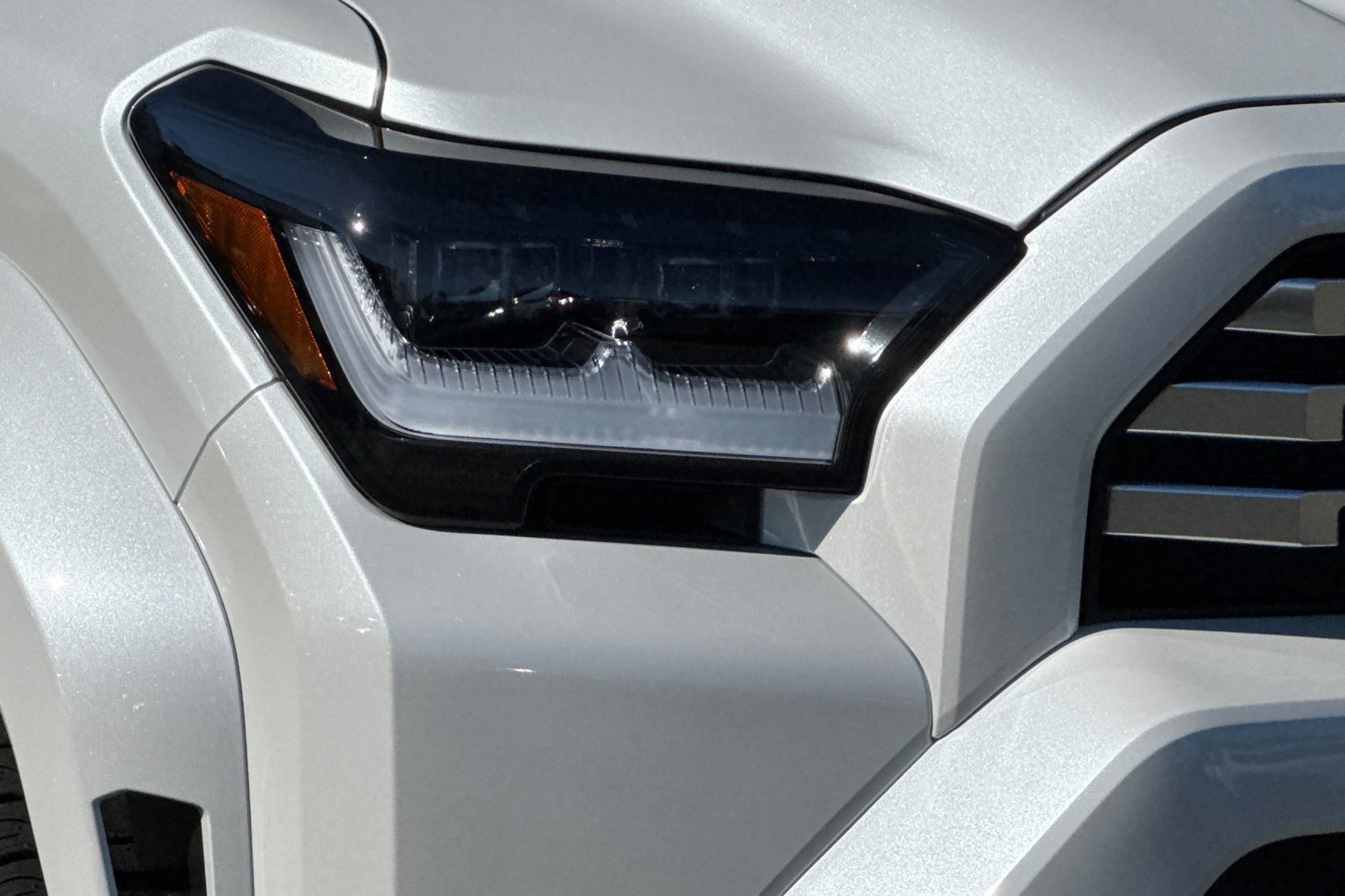 New 2026 Toyota 4Runner Limited AWD/4WD image 11