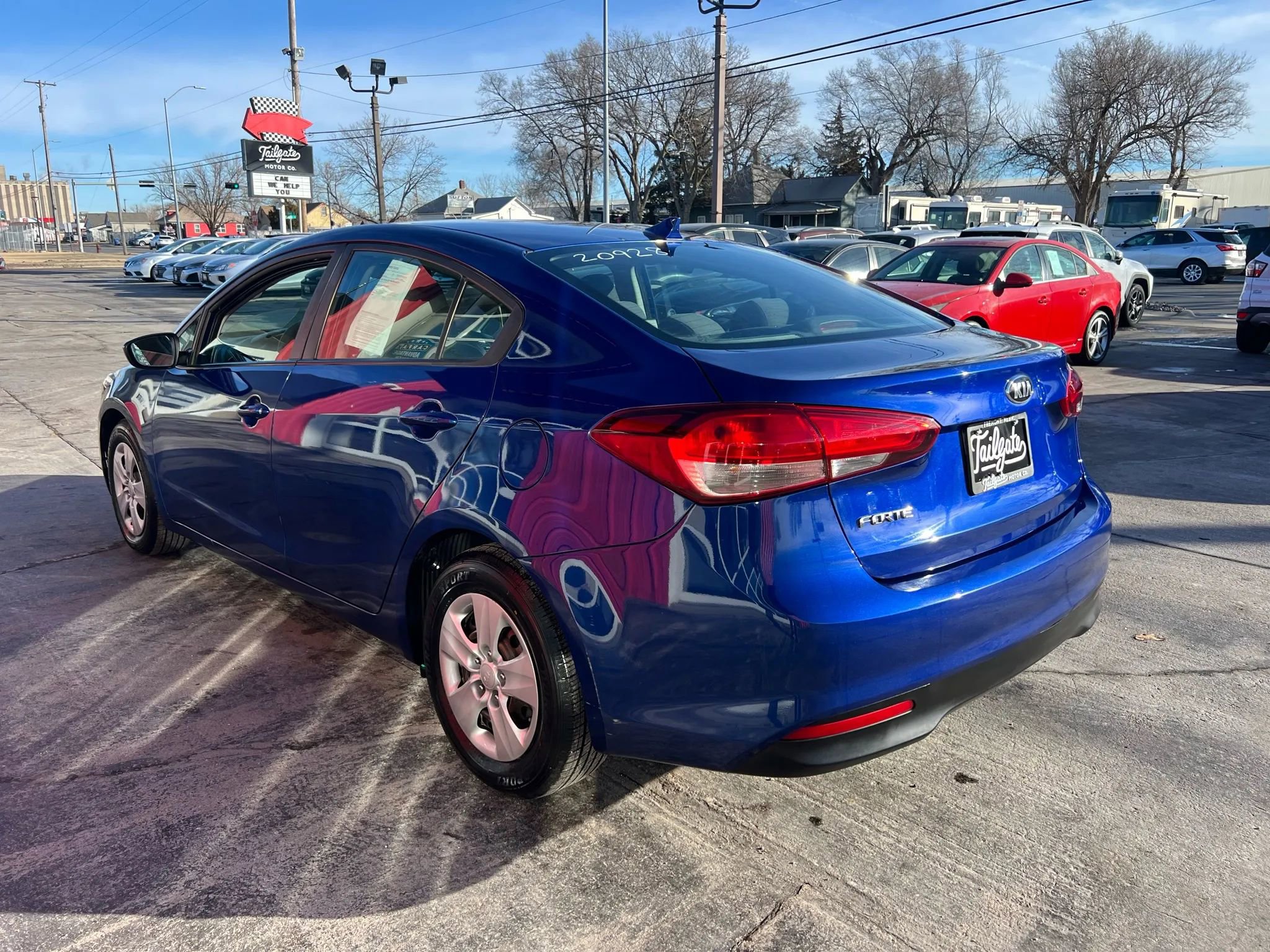 Used 2017 Kia Forte LX w/ LX Popular Package image 5