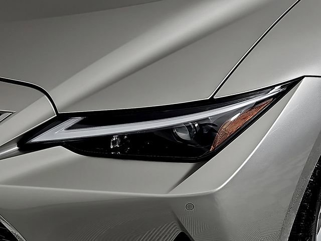 Used 2023 Lexus IS 300 w/ Comfort Package image 10