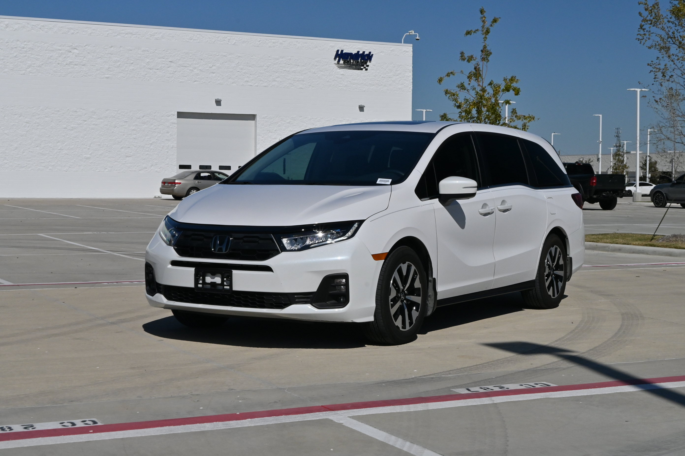 Used 2025 Honda Odyssey EX-L image 5