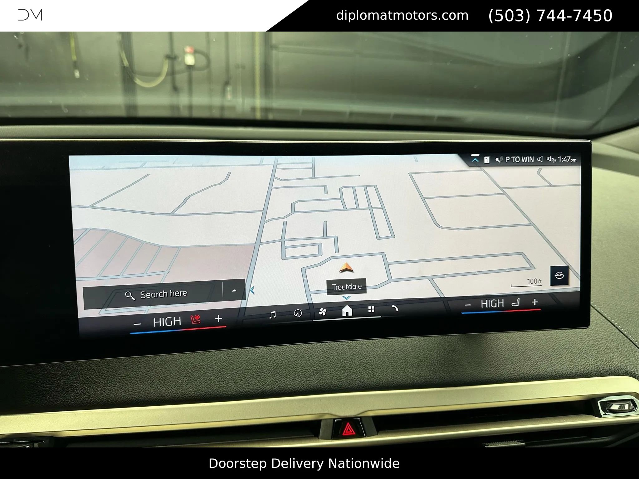 Used 2025 BMW iX xDrive50 w/ Premium Package image 38