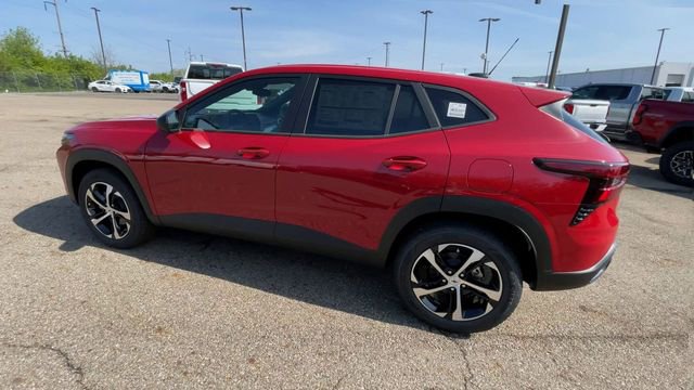 New 2026 Chevrolet Trax RS w/ Driver Confidence Package FWD image 7