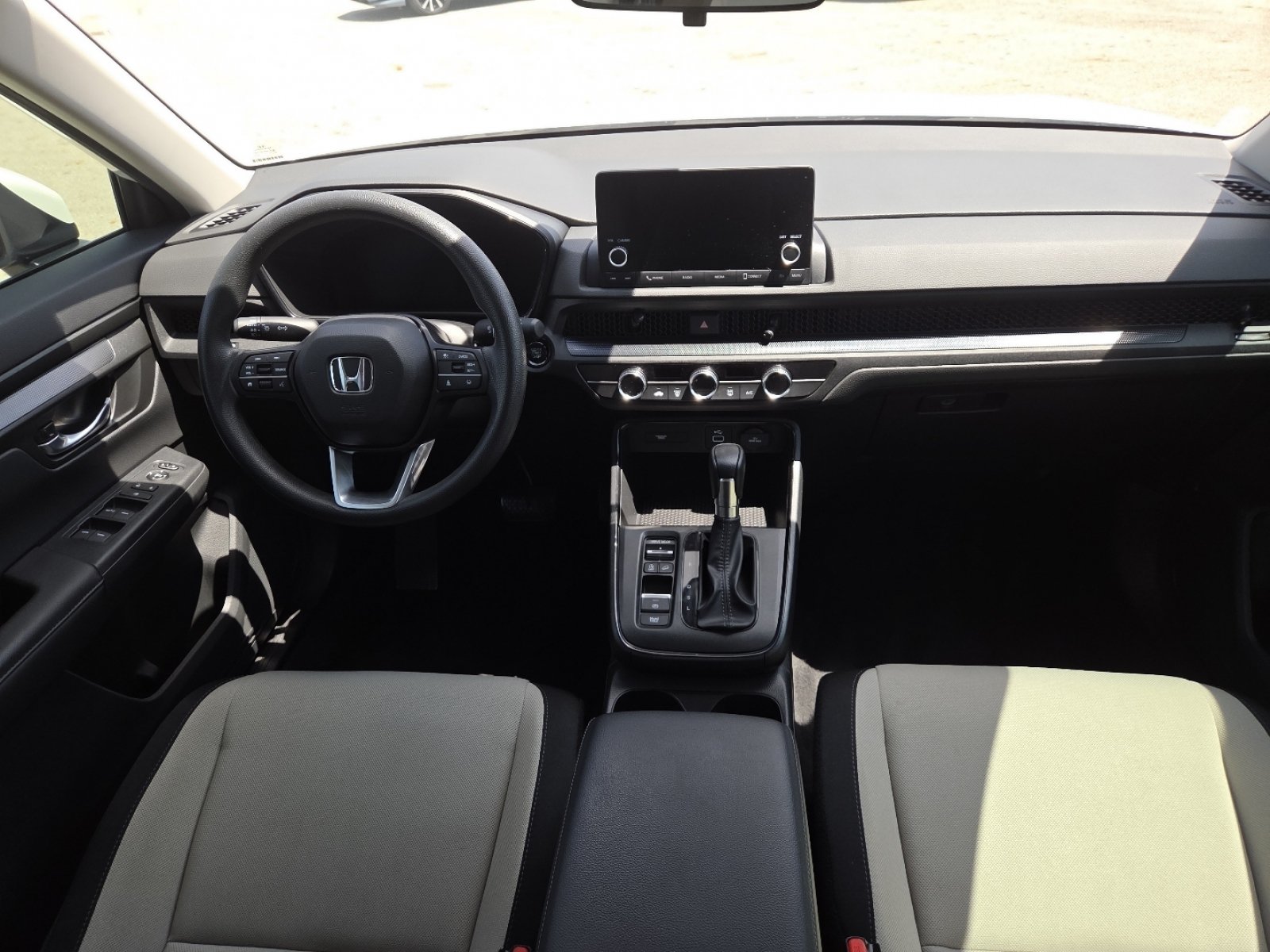 Used 2025 Honda CR-V LX image 21