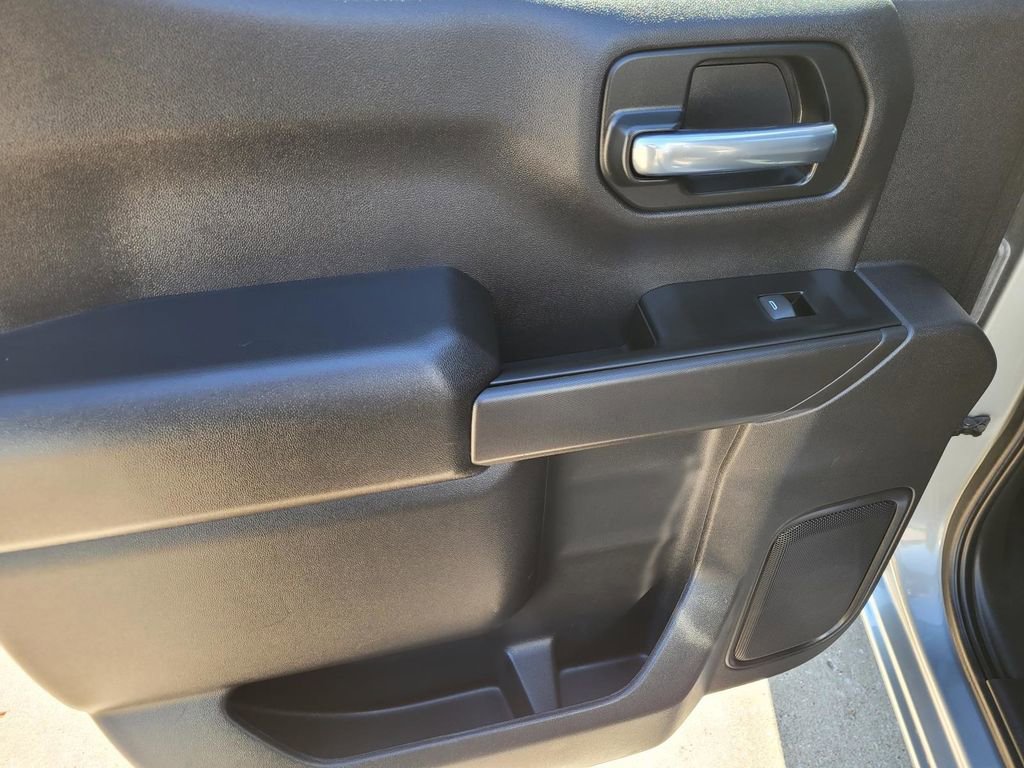Used 2023 Chevrolet Silverado 1500 Custom image 13