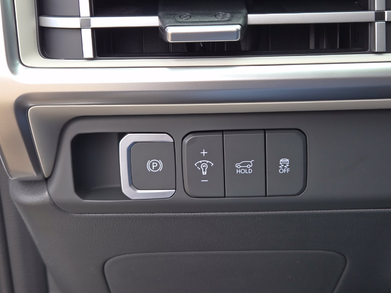 New 2026 Hyundai Santa Fe SE FWD image 15