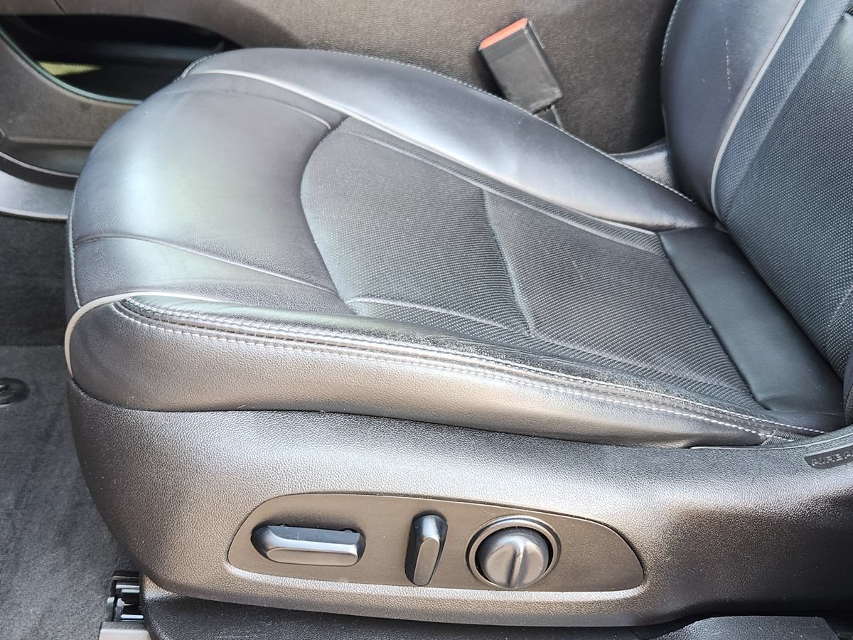 Used 2019 Buick Enclave Avenir w/ Avenir Technology Package FWD image 46