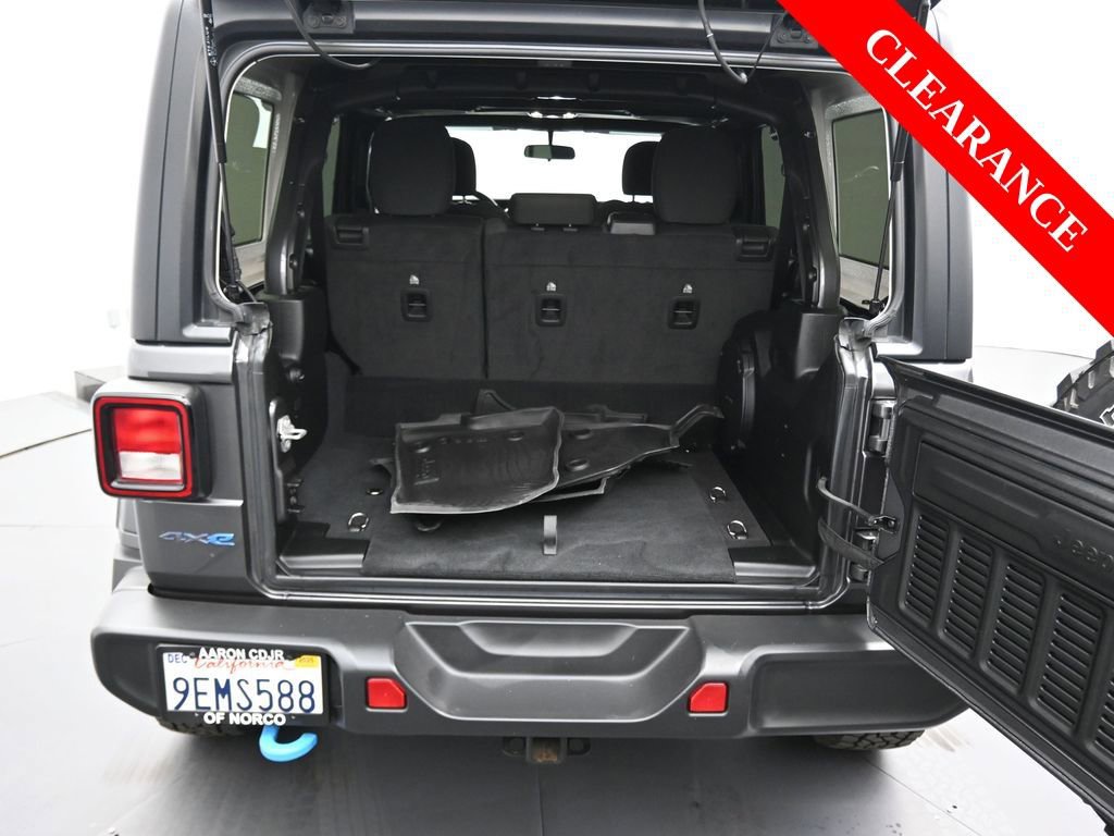 Used 2023 Jeep Wrangler Unlimited image 18