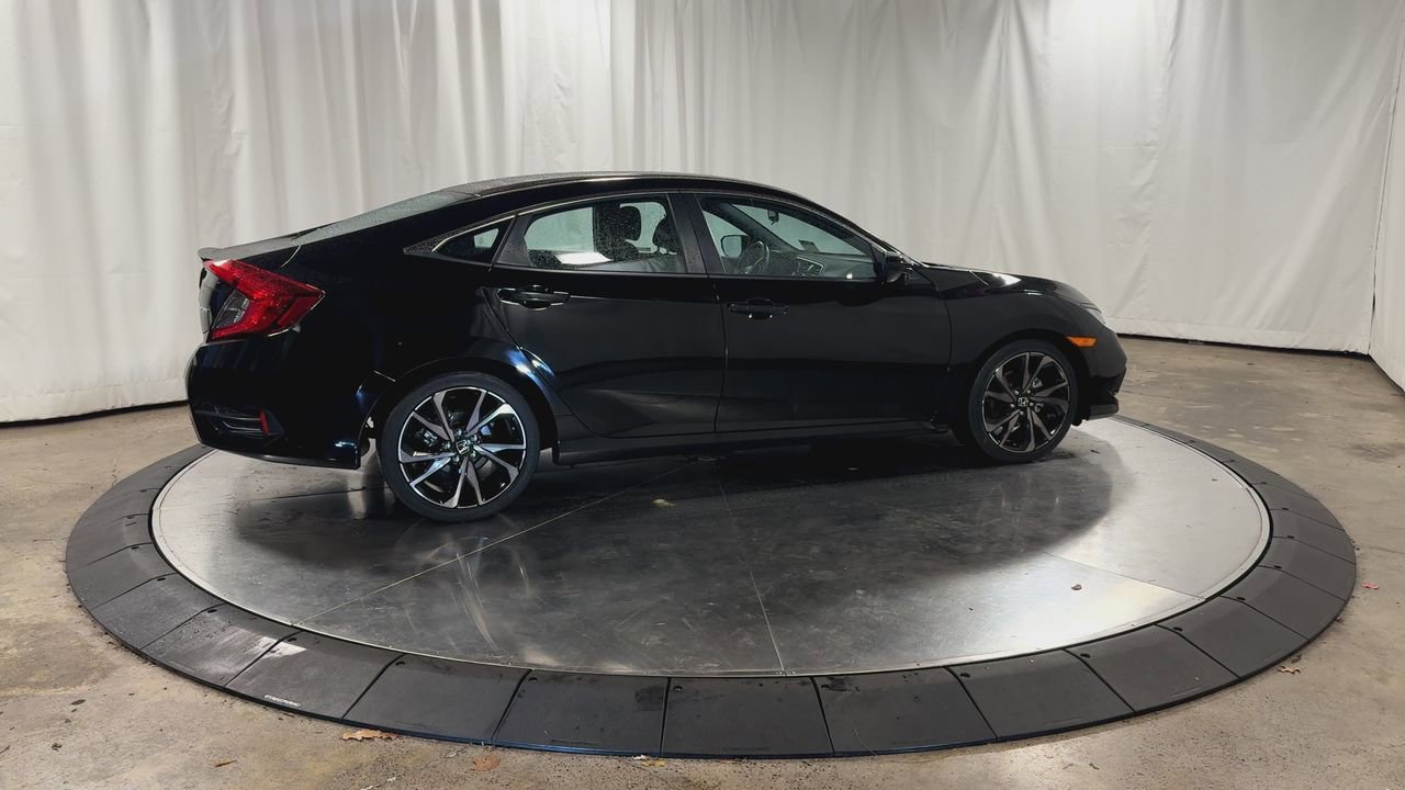 Used 2021 Honda Civic Sport image 2
