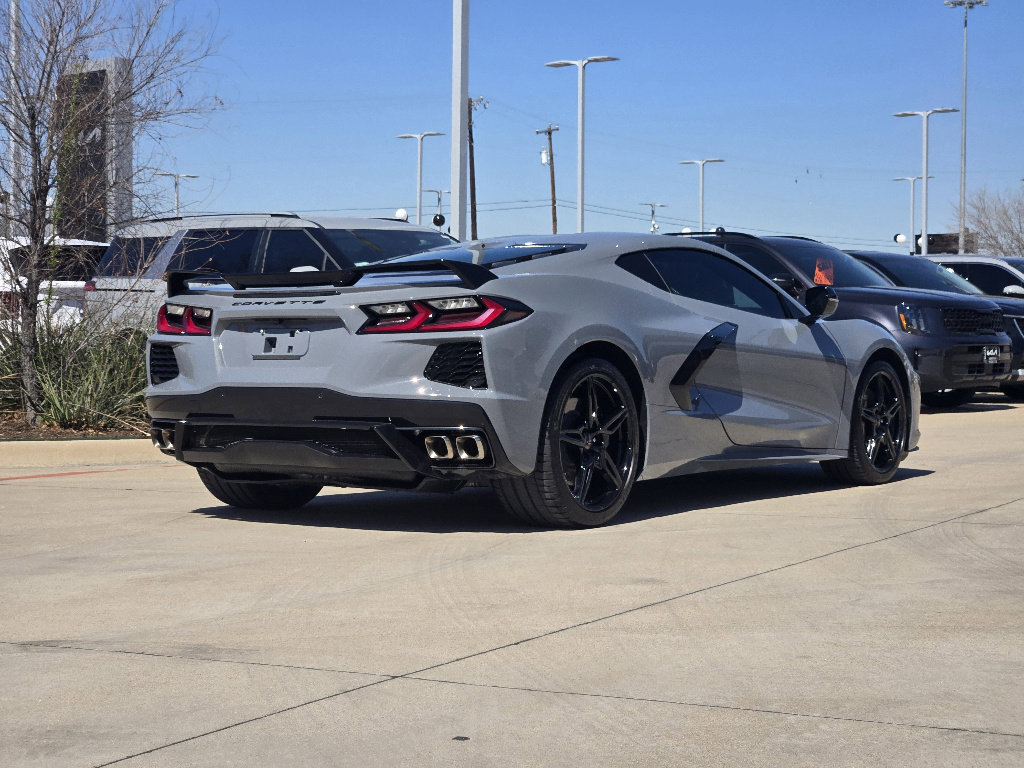 Used 2024 Chevrolet Corvette Stingray Coupe w/ Z51 Performance Package image 4
