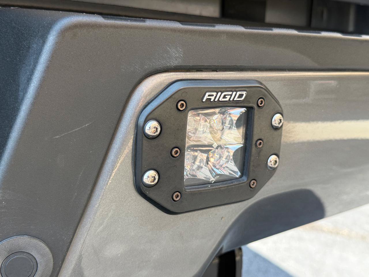 Used 2022 Ford F350 Platinum w/ Tremor Off-Road Package AWD/4WD image 8