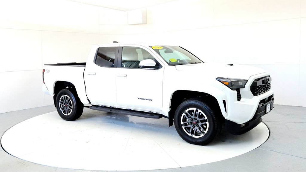 Certified 2024 Toyota Tacoma TRD Sport w/ TRD Sport Upgrade Package AWD/4WD image 7