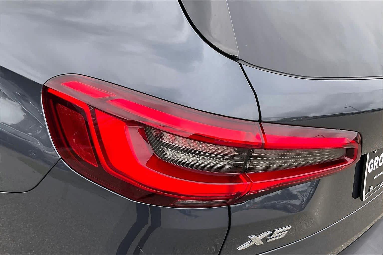 Used 2019 BMW X5 xDrive40i w/ Premium Package 2 AWD/4WD image 27