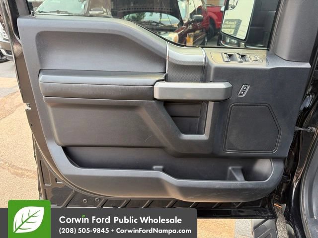 Used 2017 Ford F150 XLT w/ Equipment Group 302A Luxury AWD/4WD image 14