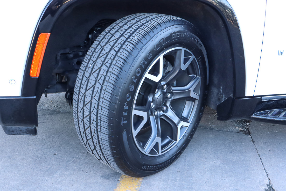 Used 2024 Jeep Wagoneer Series III image 19