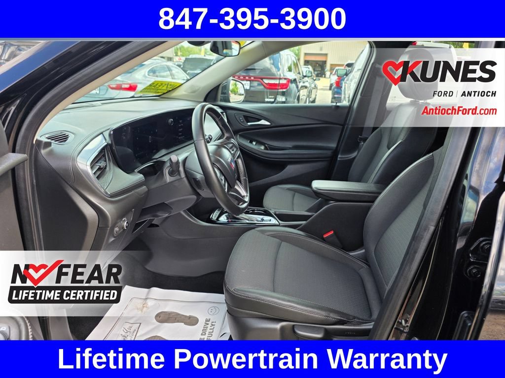 Used 2025 Buick Encore GX Preferred FWD image 23
