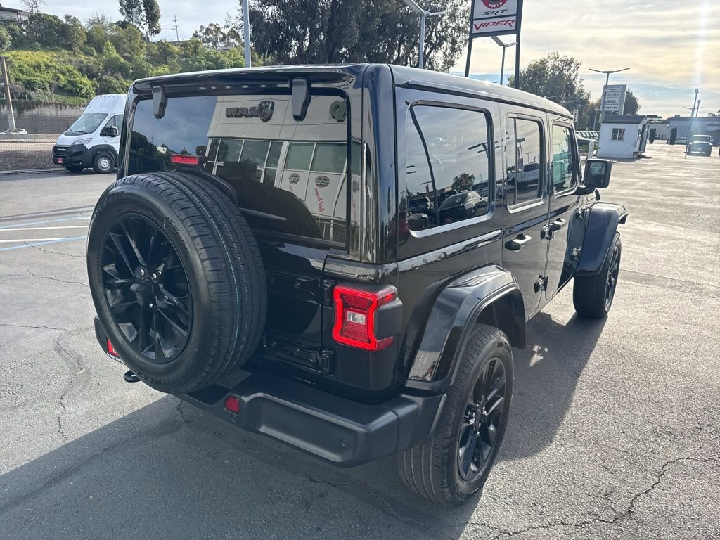 Certified 2025 Jeep Wrangler Unlimited Sahara w/ Safety Group image 9