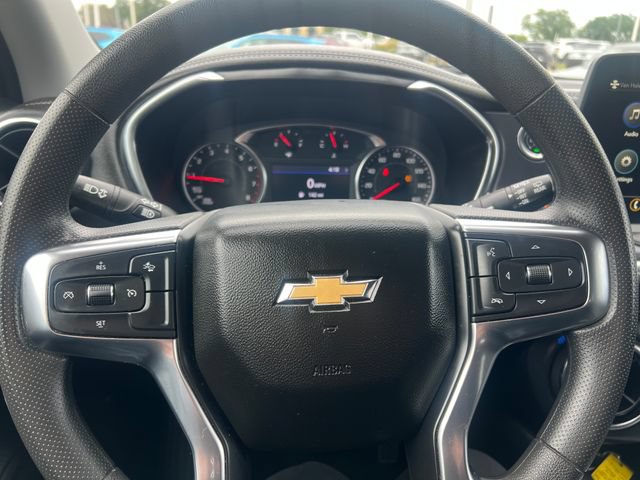 Used 2025 Chevrolet Blazer LT AWD/4WD image 23