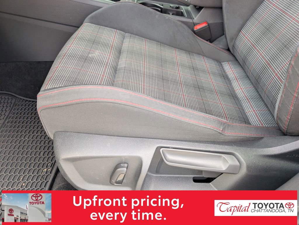 Used 2022 Volkswagen GTI S FWD image 10