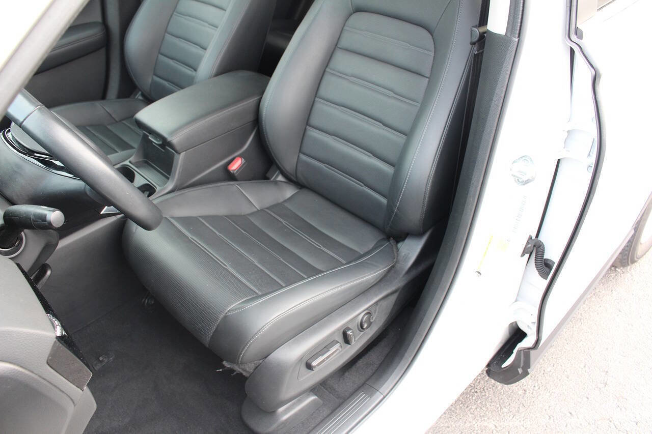 Used 2023 Honda CR-V EX-L image 12