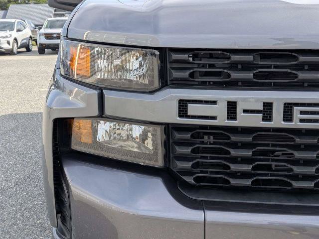 Used 2022 Chevrolet Silverado 1500 Custom w/ Safety Confidence Package RWD image 8