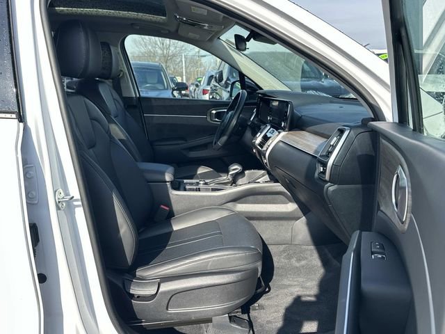 Used 2023 Kia Sorento S w/ Panoramic Sunroof Package image 21