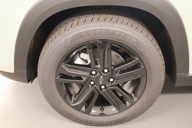 New 2026 Chevrolet Trax ACTIV w/ Driver Confidence Package FWD image 7