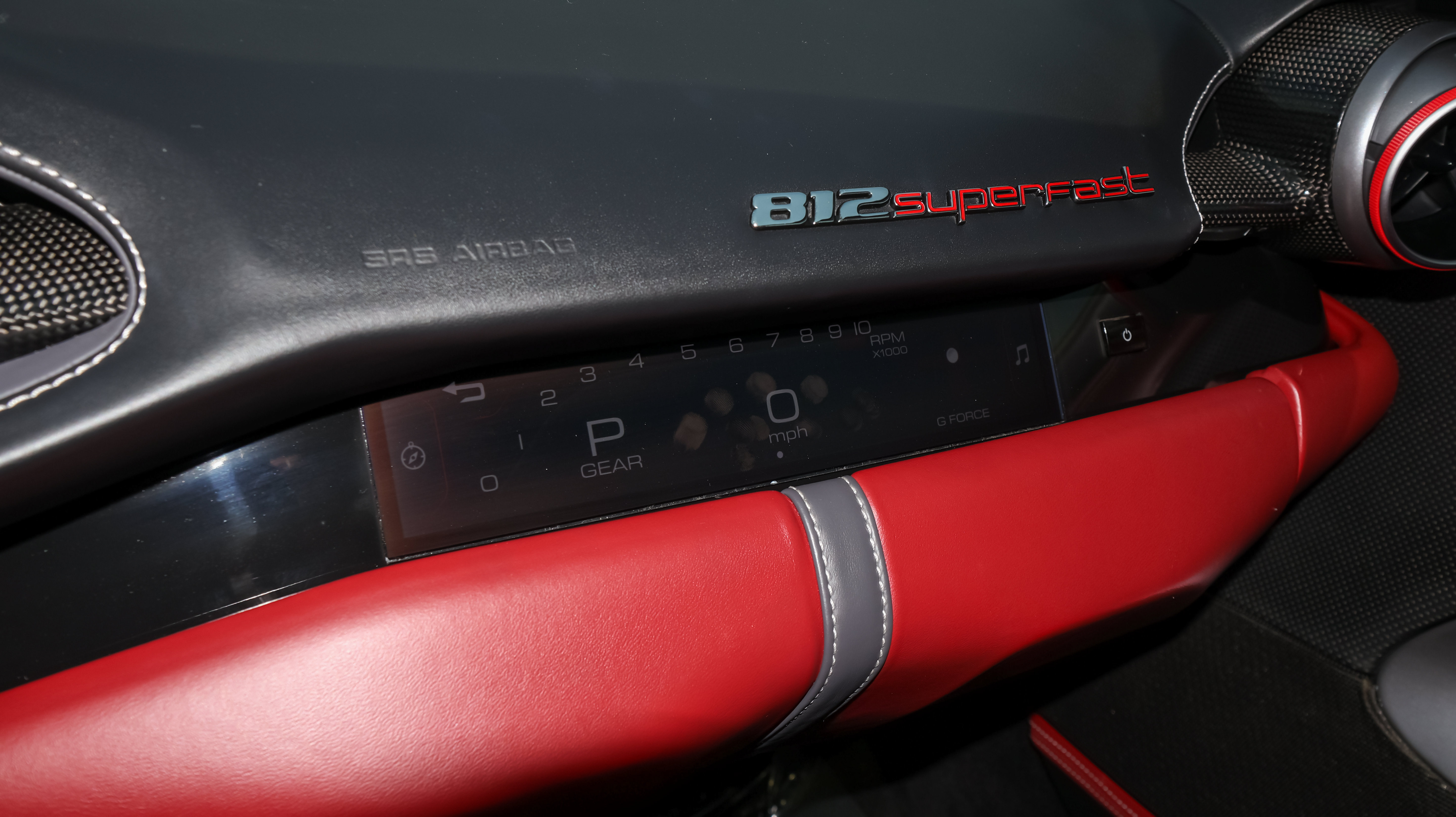 Used 2019 Ferrari 812 Superfast RWD image 33