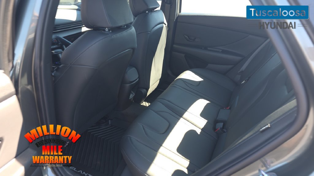 New 2026 Hyundai Elantra SEL Sport FWD image 25