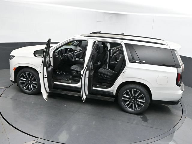 Used 2024 Cadillac Escalade Sport Platinum w/ LPO, Floor Liner Package AWD/4WD image 68
