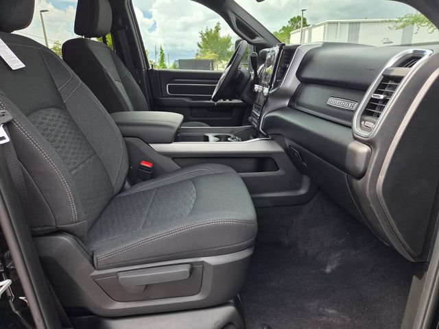 New 2026 RAM 3500 Big Horn AWD/4WD image 16