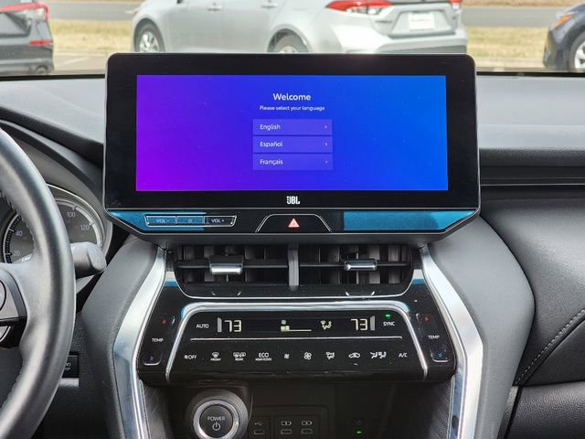 Used 2023 Toyota Venza XLE AWD/4WD image 27