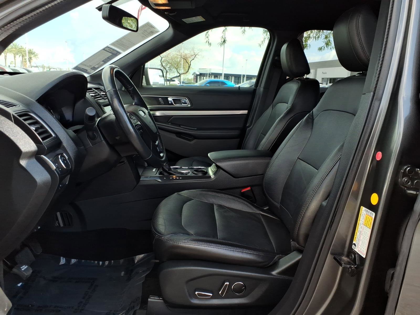 Used 2018 Ford Explorer XLT w/ Equipment Group 202A image 21