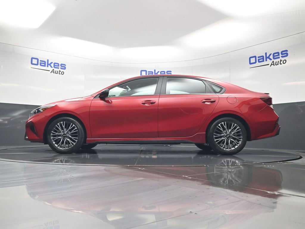 Certified 2024 Kia Forte GT-Line w/ GT-Line Premium Package image 42