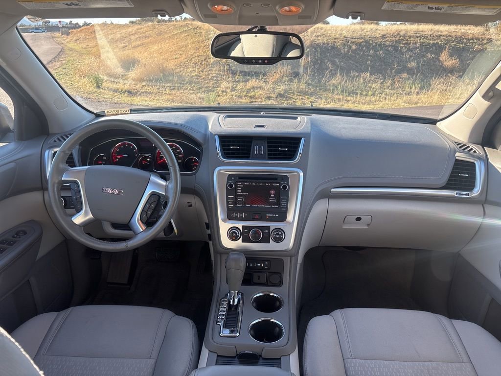Used 2015 GMC Acadia SLE image 22