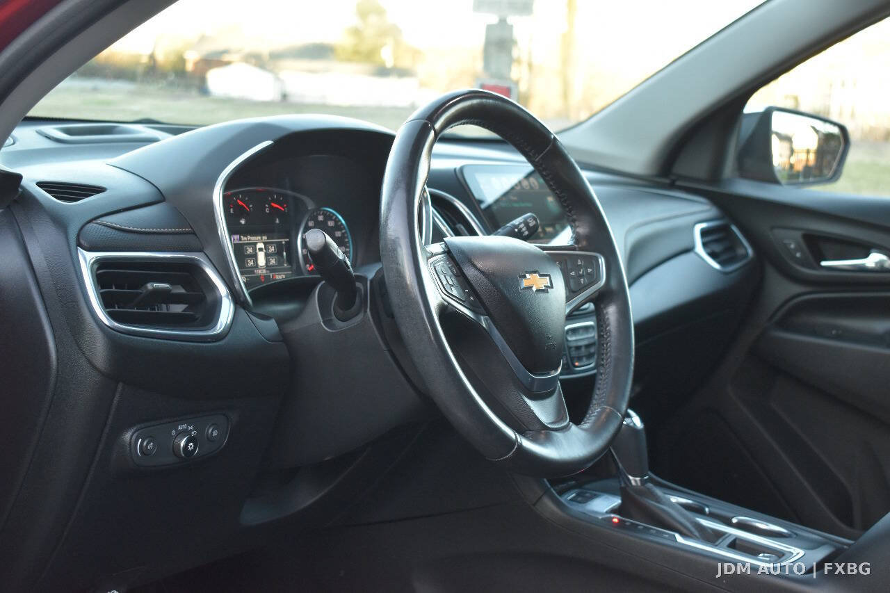 Used 2018 Chevrolet Equinox Premier AWD/4WD image 19