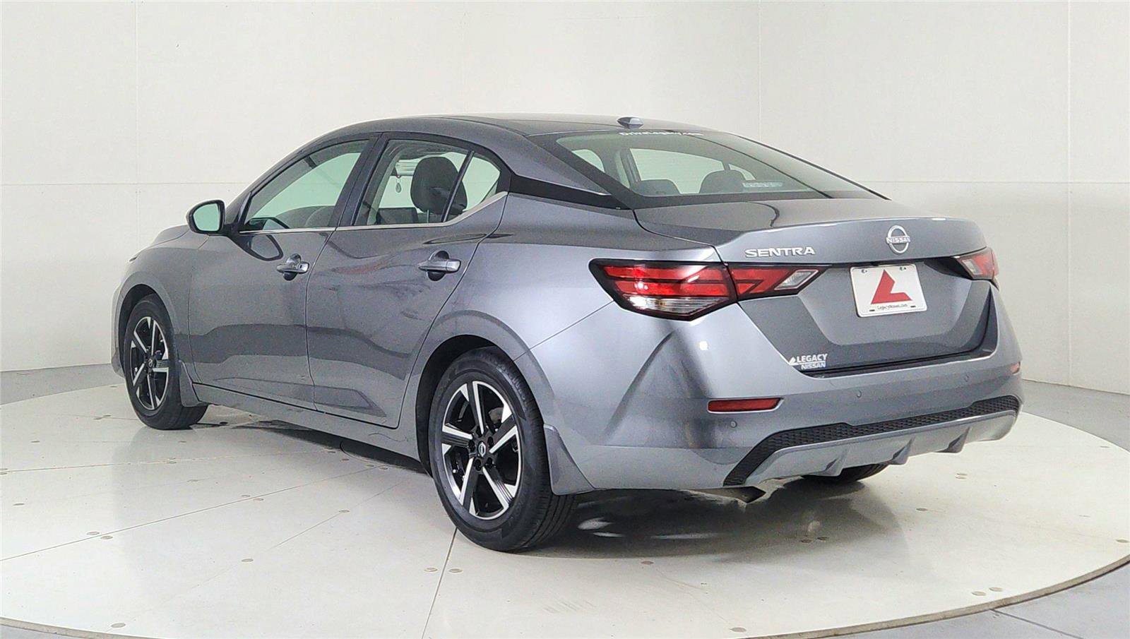 Certified 2025 Nissan Sentra SV w/ Trunk Package image 5