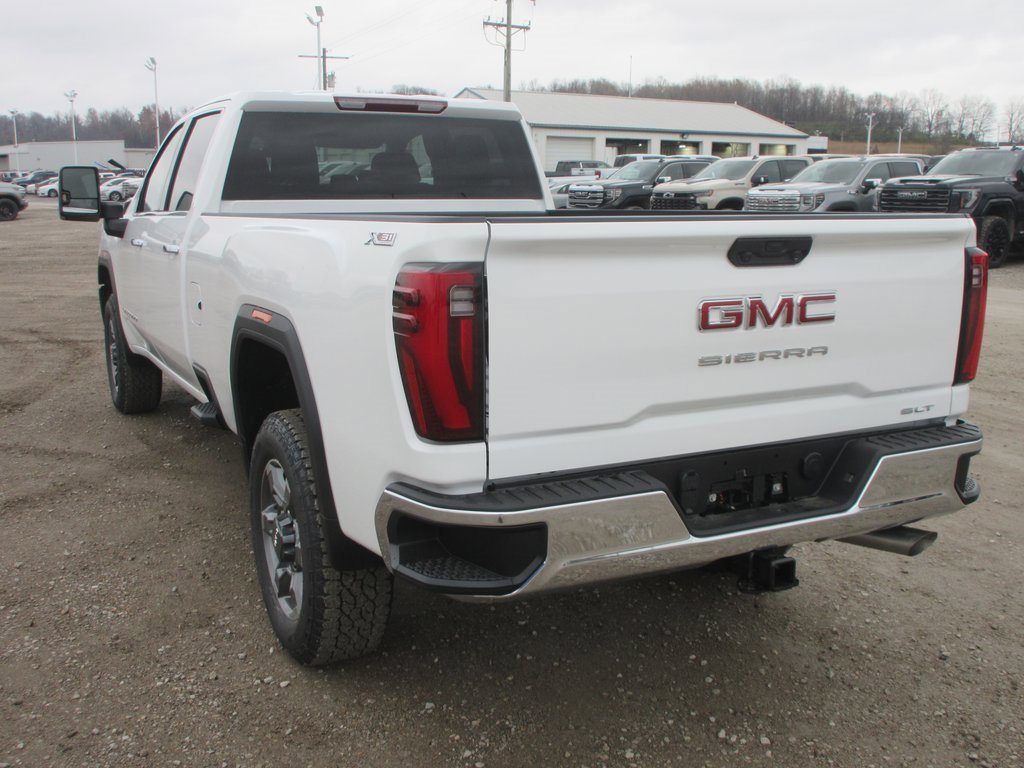 New 2026 GMC Sierra 3500 SLT image 9