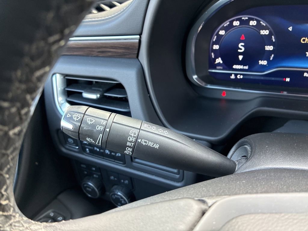 Used 2022 Chevrolet Tahoe LT image 18