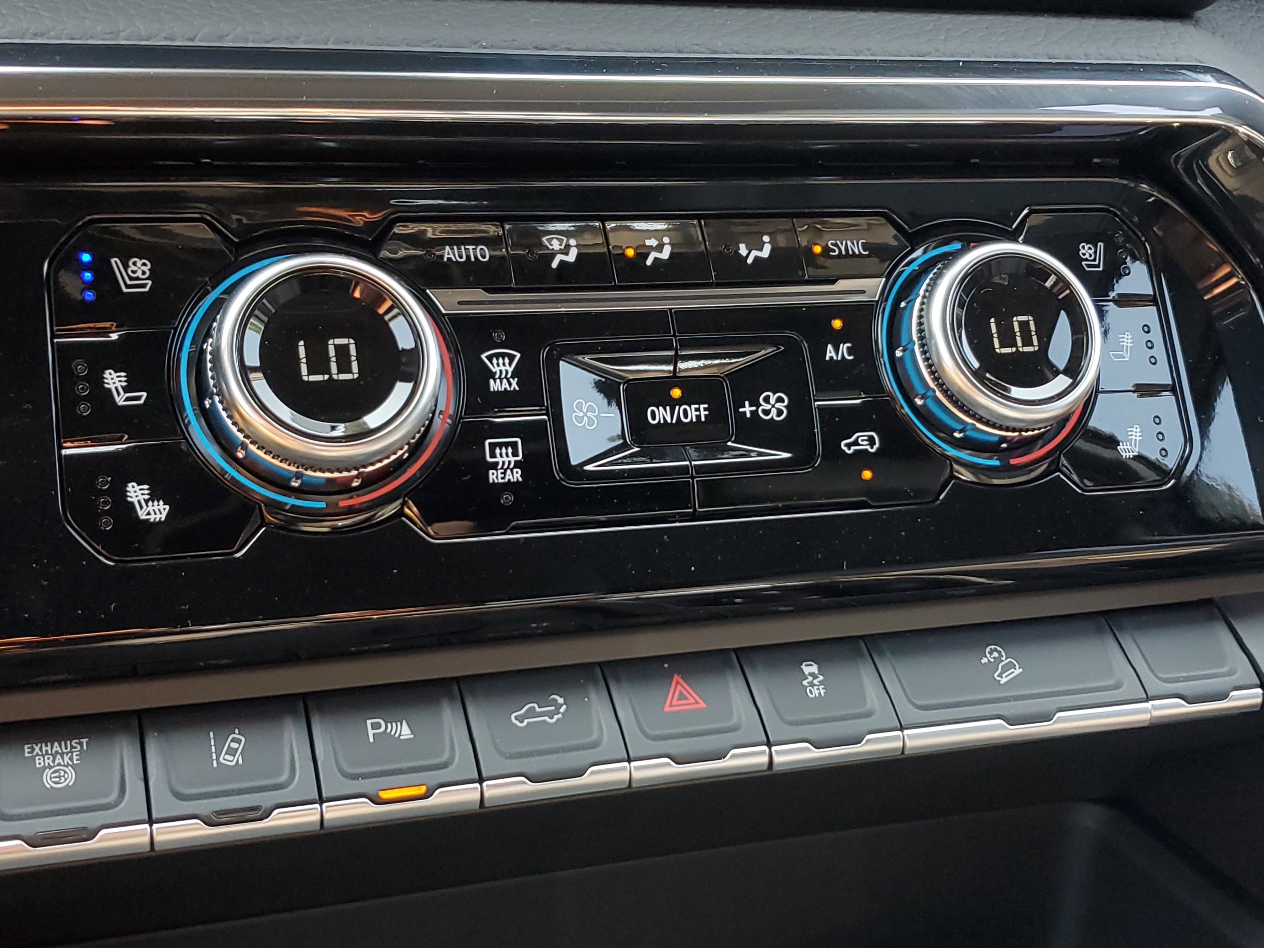 New 2025 GMC Sierra 2500 Denali image 28