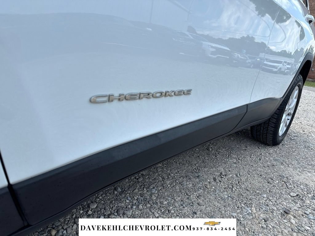Used 2014 Jeep Cherokee Latitude FWD image 10