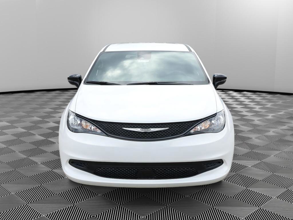New 2026 Chrysler Voyager LX FWD image 9