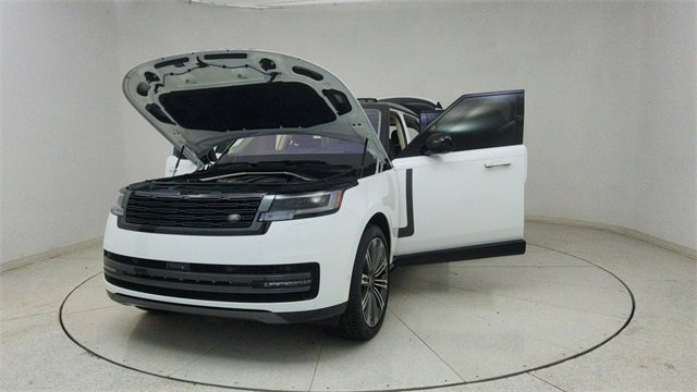 Used 2023 Land Rover Range Rover Long Wheelbase Autobiography image 75