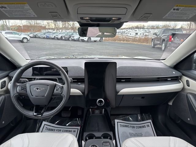 Used 2022 Ford Mustang Mach-E Premium AWD/4WD image 20
